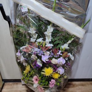 Ramo Flores Funeral 2